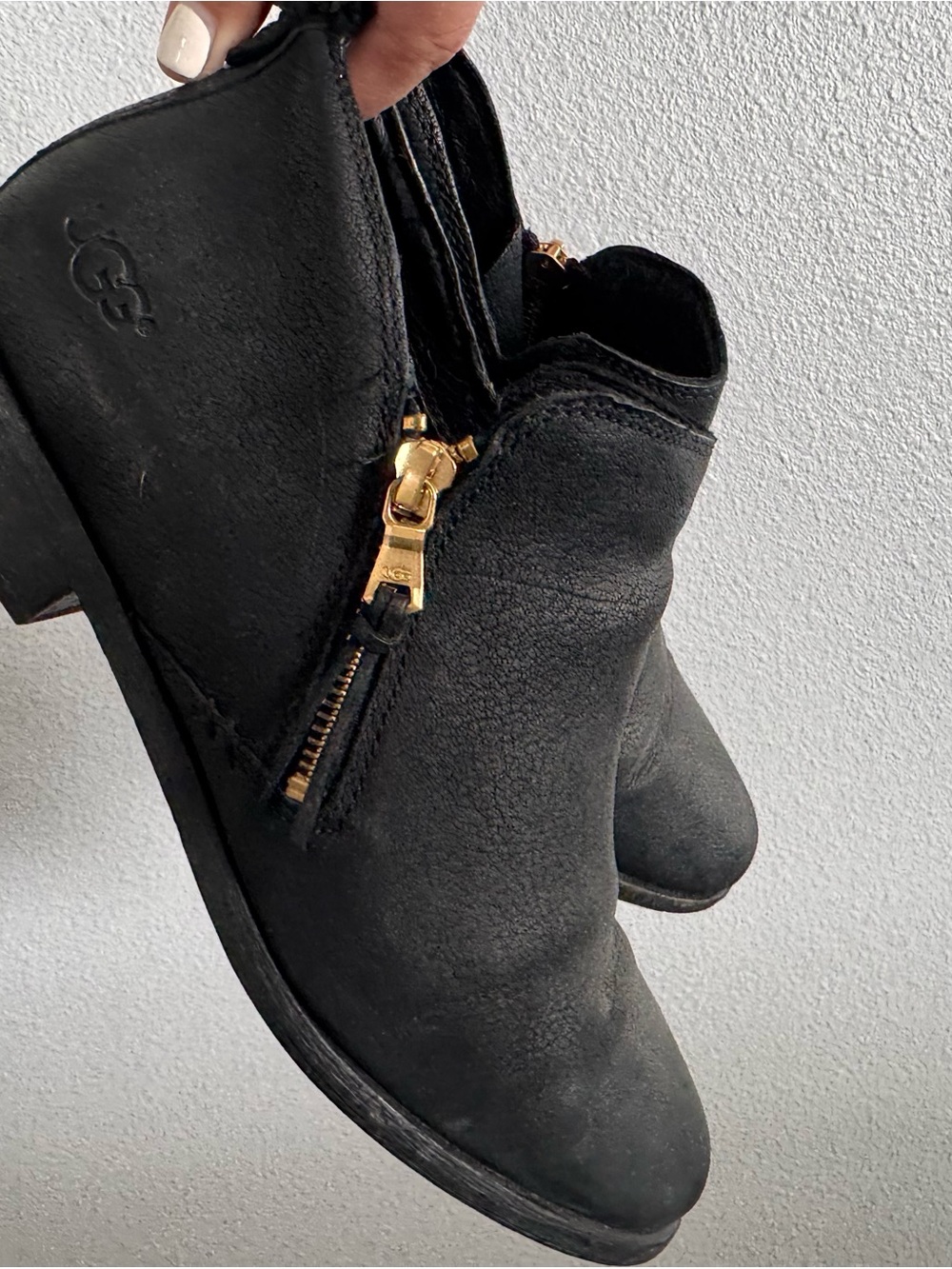 UGG Black Leather Ankle Boots with Gold Zipper Detail
